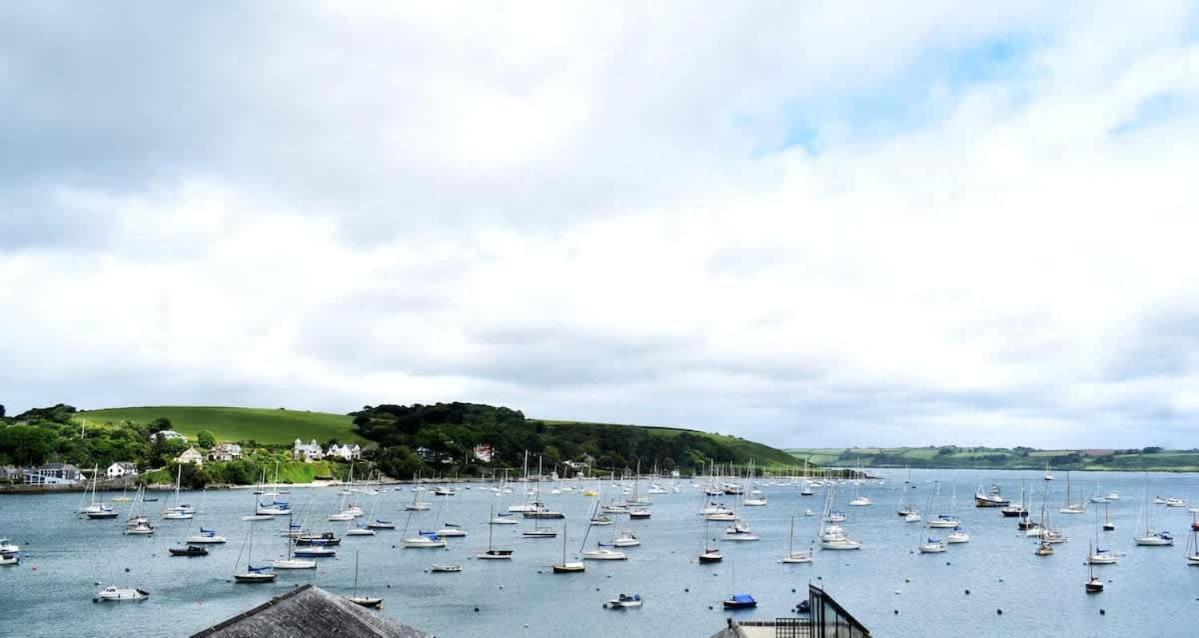 Breathtaking High Street Townhouse With Stunning Sea Views At 'The Old Fishermans Townhouse' Falmouth Exterior foto